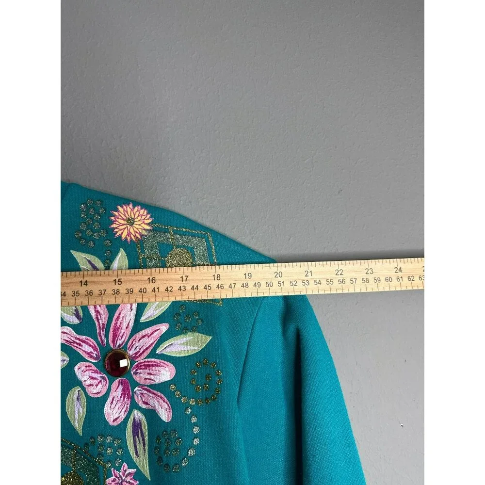 VTG Cristin Steven’s Sport Medium Mock Neck Blue Floral Sweater Glitter Jewels